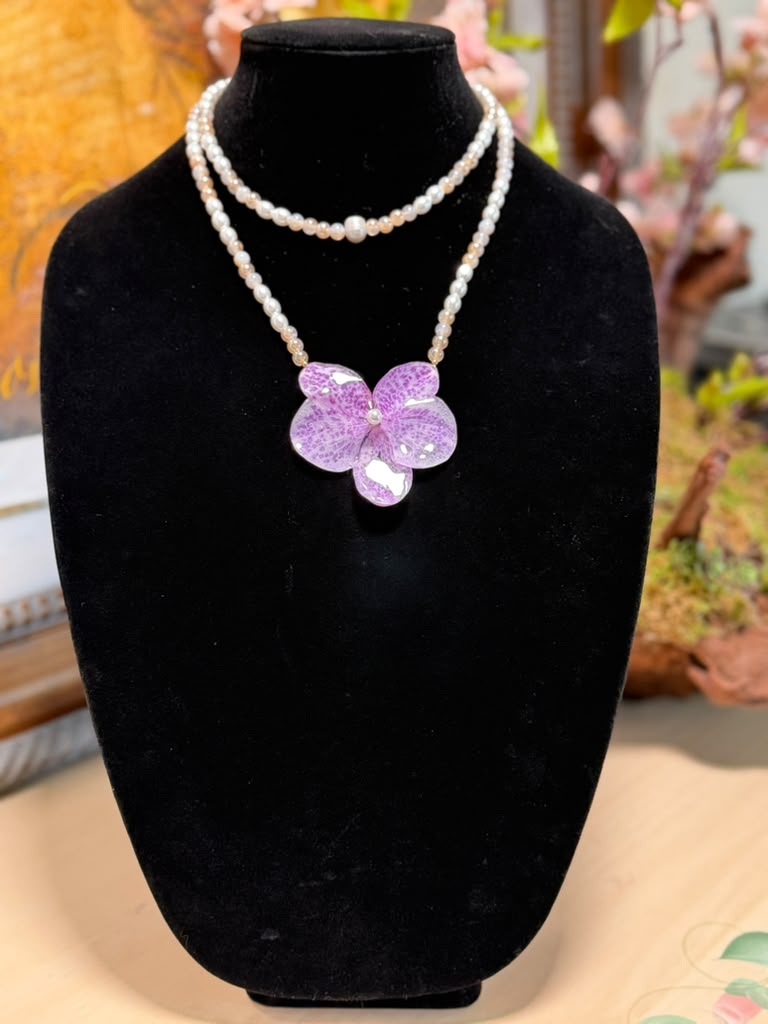 Natural Orchid Preserved in Resin Necklace with Pearl Beads